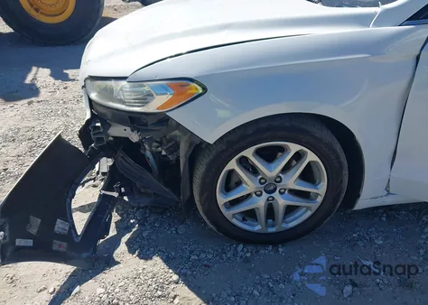 2015 Ford Fusion Se из США, поврежденный, VIN 1FA6P0H76F5117302